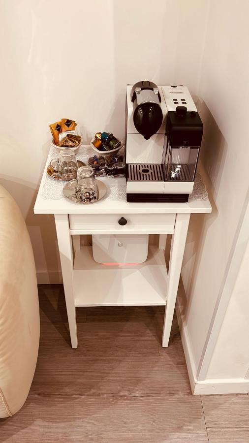 Apartamento Madonna Dei Monti Roma Exterior foto