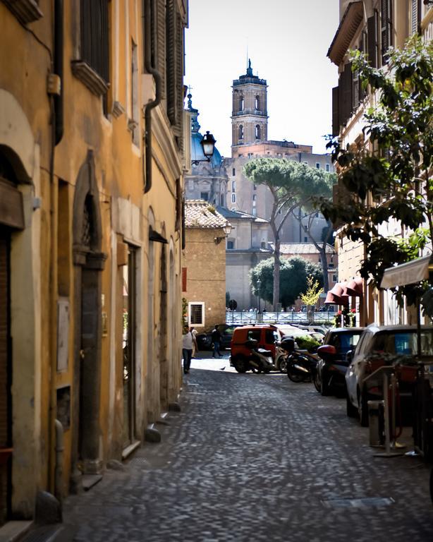 Apartamento Madonna Dei Monti Roma Exterior foto