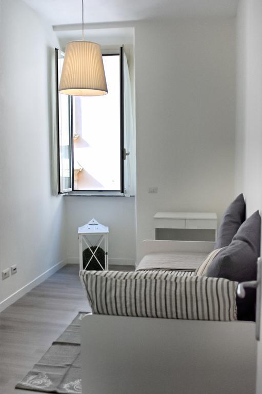 Apartamento Madonna Dei Monti Roma Exterior foto