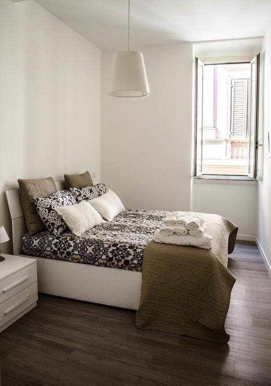 Apartamento Madonna Dei Monti Roma Exterior foto