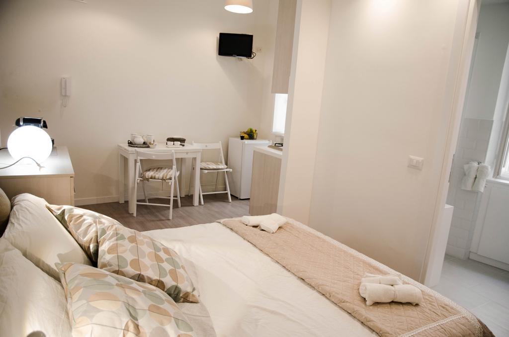 Apartamento Madonna Dei Monti Roma Exterior foto