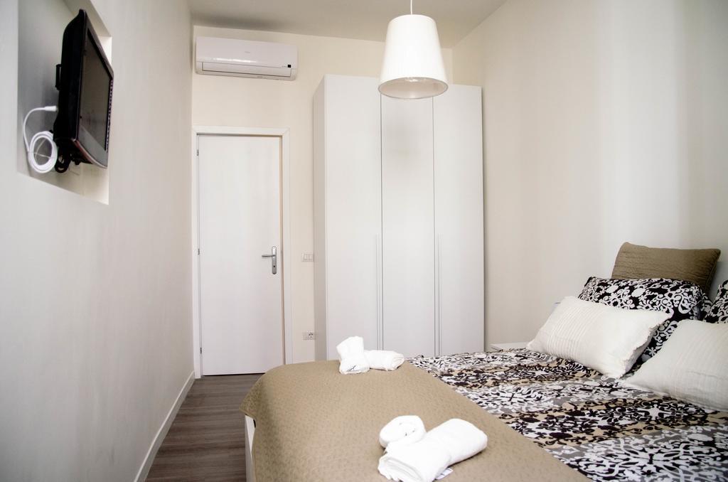 Apartamento Madonna Dei Monti Roma Exterior foto